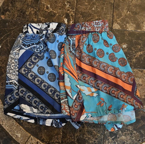 2 pair of  colorful Shein shorts SZ M - Picture 3 of 9